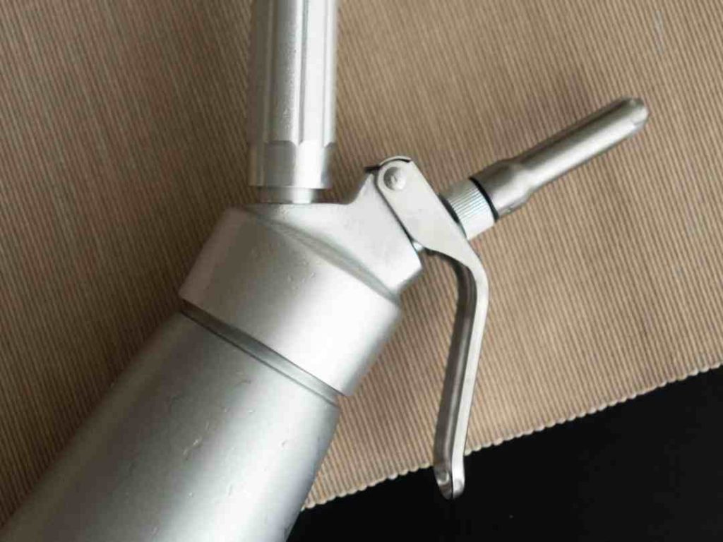 cream dispenser